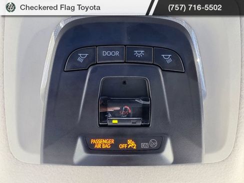 Certified 2025 Toyota Corolla LE FWD image 10