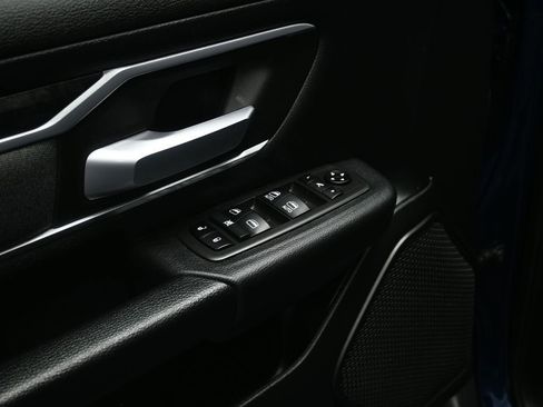 Used 2021 RAM 1500 Big Horn image 10