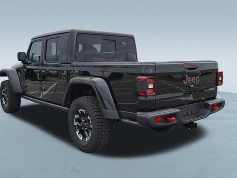 Used 2026 Jeep Gladiator Rubicon AWD/4WD image 5
