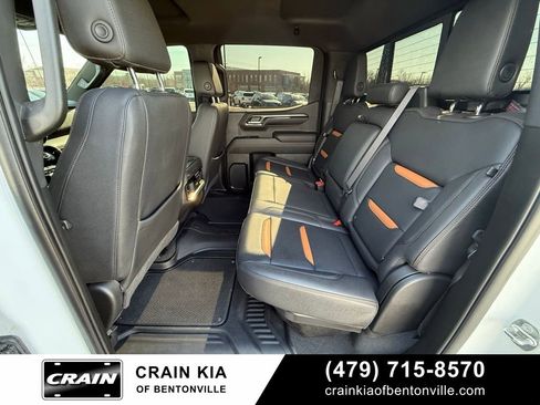 Used 2023 GMC Sierra 1500 AT4 w/ Technology Package AWD/4WD image 26