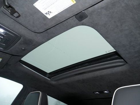 Used 2023 GMC Sierra 1500 AT4X image 3