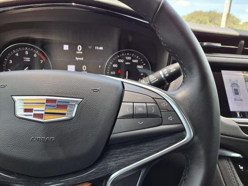 Used 2024 Cadillac XT5 Premium Luxury w/ Technology Package FWD image 29