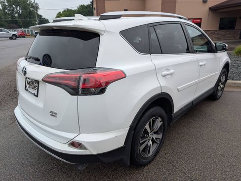 Used 2016 Toyota RAV4 XLE w/ Protection Package AWD/4WD image 9