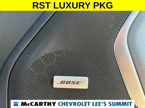 Used 2022 Chevrolet Suburban RST w/ Luxury Package AWD/4WD image 27