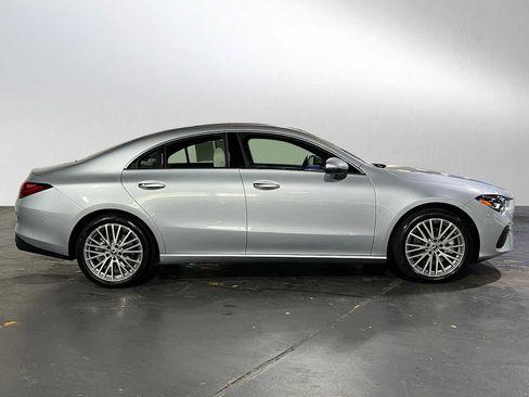 Used 2025 Mercedes-Benz CLA 250 CLA 250 image 2
