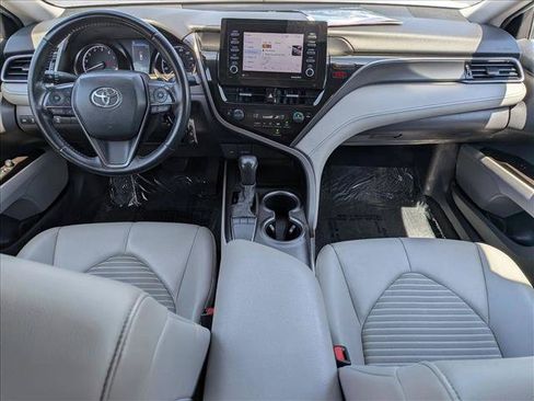 Used 2023 Toyota Camry SE FWD image 16