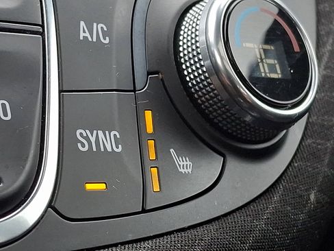 Certified 2024 Chevrolet Malibu LT image 24