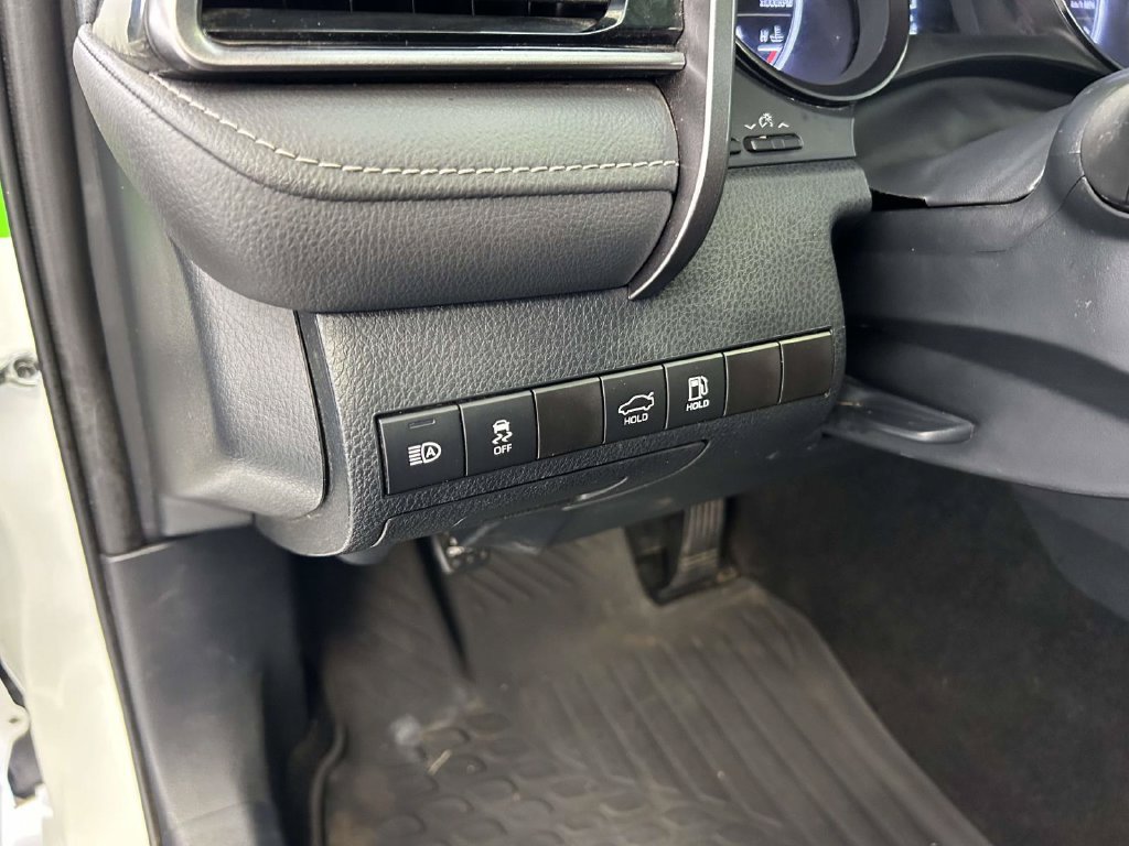 Certified 2024 Toyota Camry SE FWD image 16