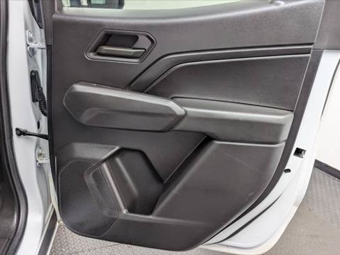 Used 2023 Chevrolet Colorado W/T RWD image 19