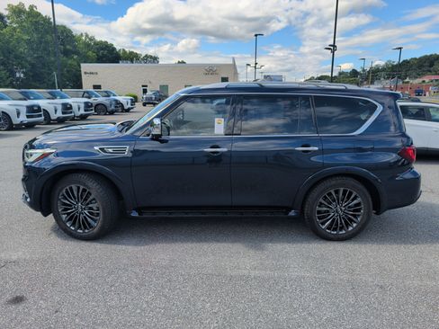 Certified 2023 INFINITI QX80 Sensory w/ Cargo Package AWD/4WD image 6