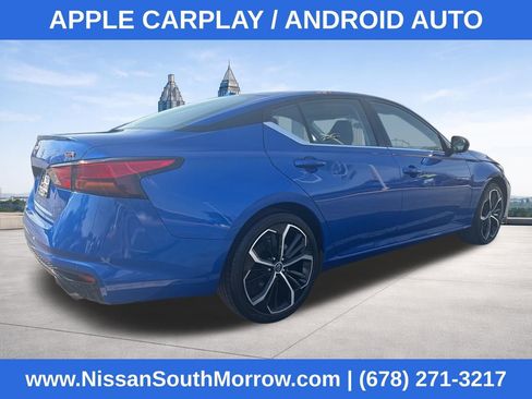 Used 2025 Nissan Altima 2.5 SR image 2