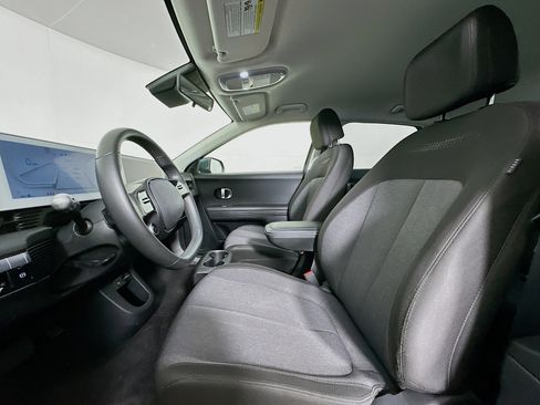 Used 2024 Hyundai Ioniq 5 SE image 13