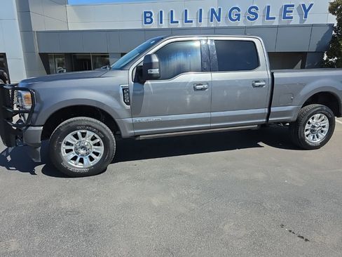 Used 2022 Ford F250 Limited w/ FX4 Off-Road Package image 2
