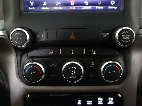 Used 2019 RAM 1500 Big Horn AWD/4WD image 45