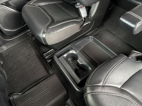 Used 2020 Ford Explorer ST w/ ST High-Performance Pack image 38