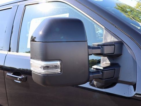 New 2026 Ford F250 Platinum w/ Tremor Off-Road Package image 24