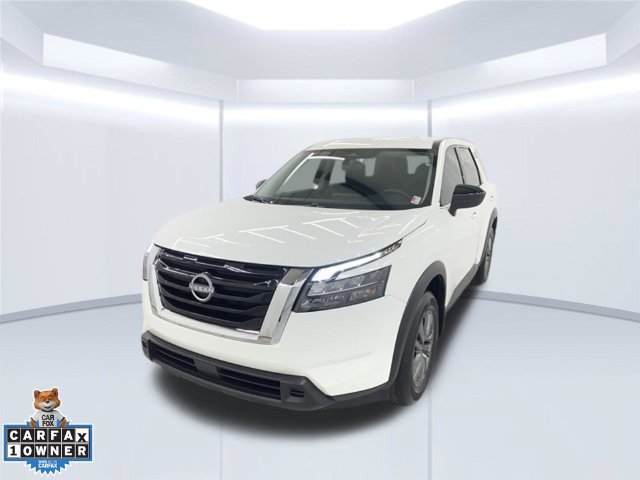 Used 2025 Nissan Pathfinder S FWD image 2