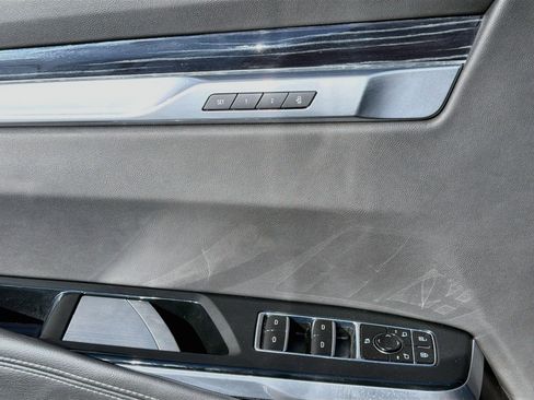 Used 2025 Cadillac Escalade ESV Sport w/ Touring Package AWD/4WD image 18