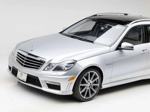 Used 2012 Mercedes-Benz E 63 AMG Wagon image 19