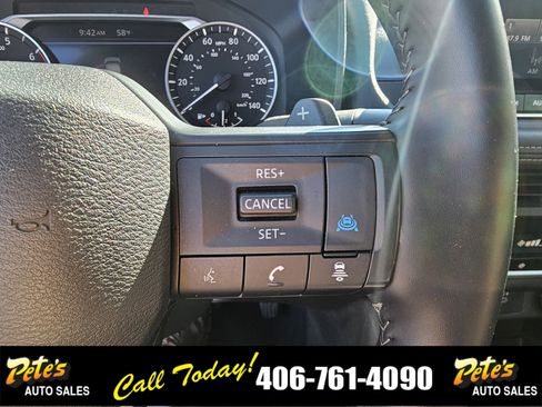 Used 2025 Nissan Rogue SV image 28