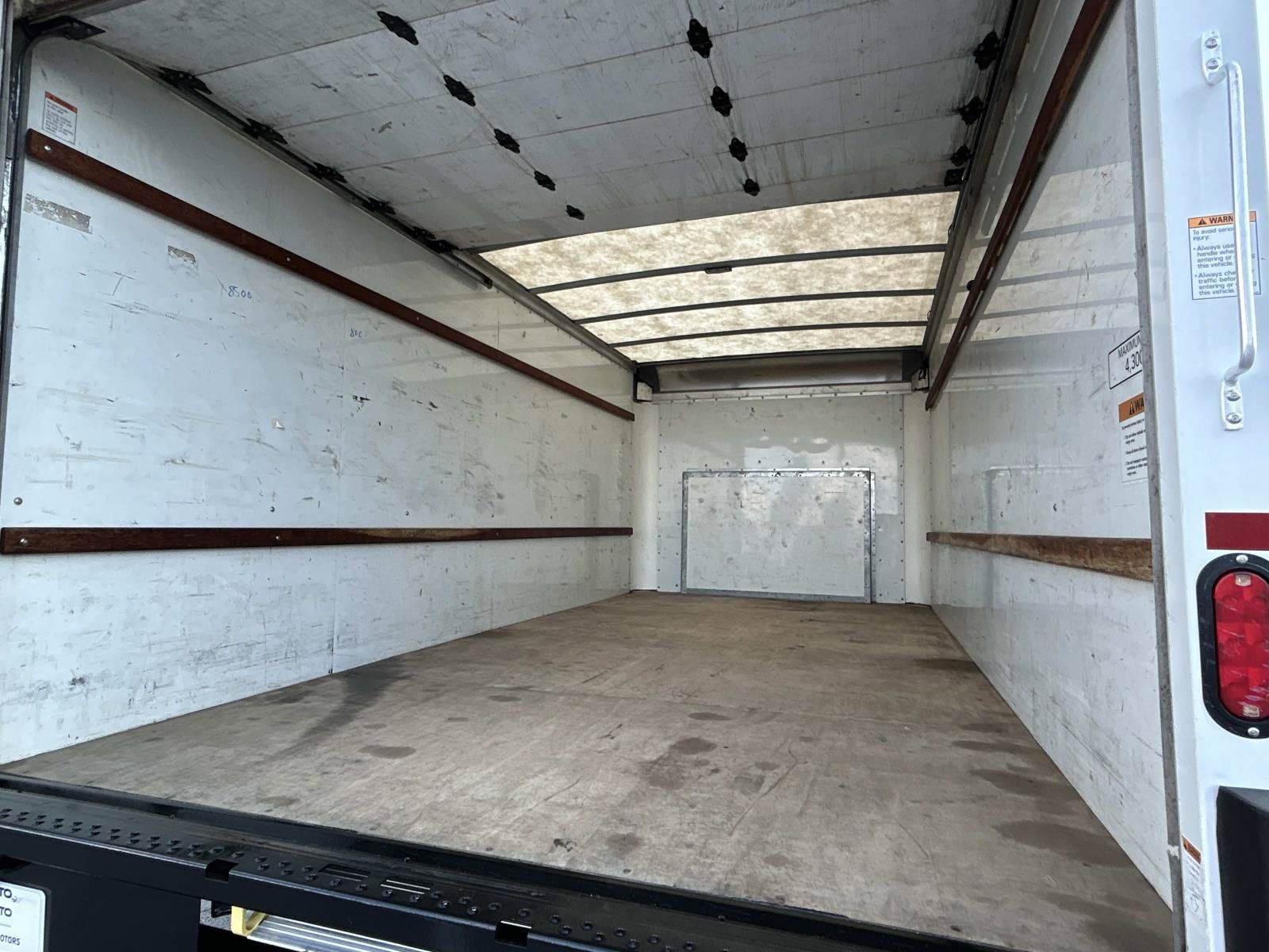 Used 2022 Ford E-350 and Econoline 350 Super Duty RWD image 20