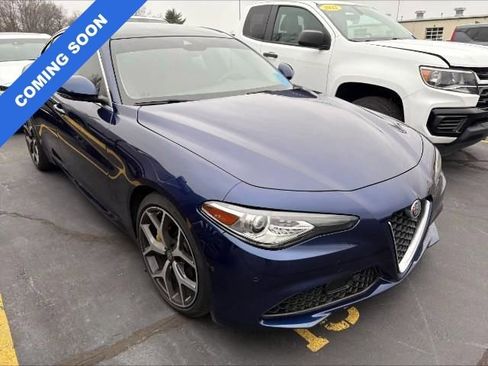Used 2021 Alfa Romeo Giulia Ti w/ Active Assist 2 Package TI image 2