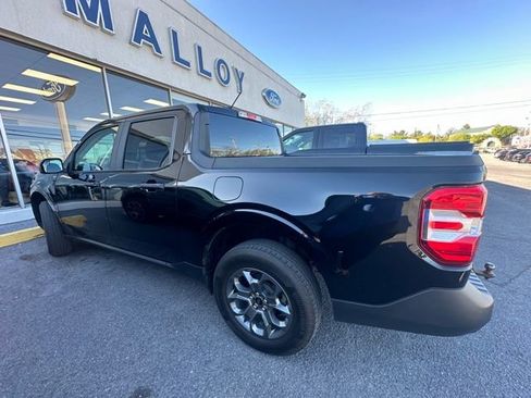 Used 2025 Ford Maverick XLT w/ XLT Luxury Package image 2