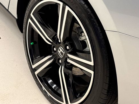 Certified 2025 Honda Accord Sport image 11