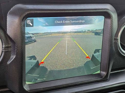 Used 2020 Jeep Gladiator Overland AWD/4WD image 22
