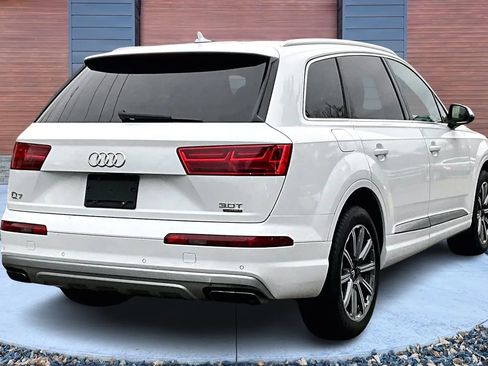 Used 2017 Audi Q7 3.0T Premium Plus image 13