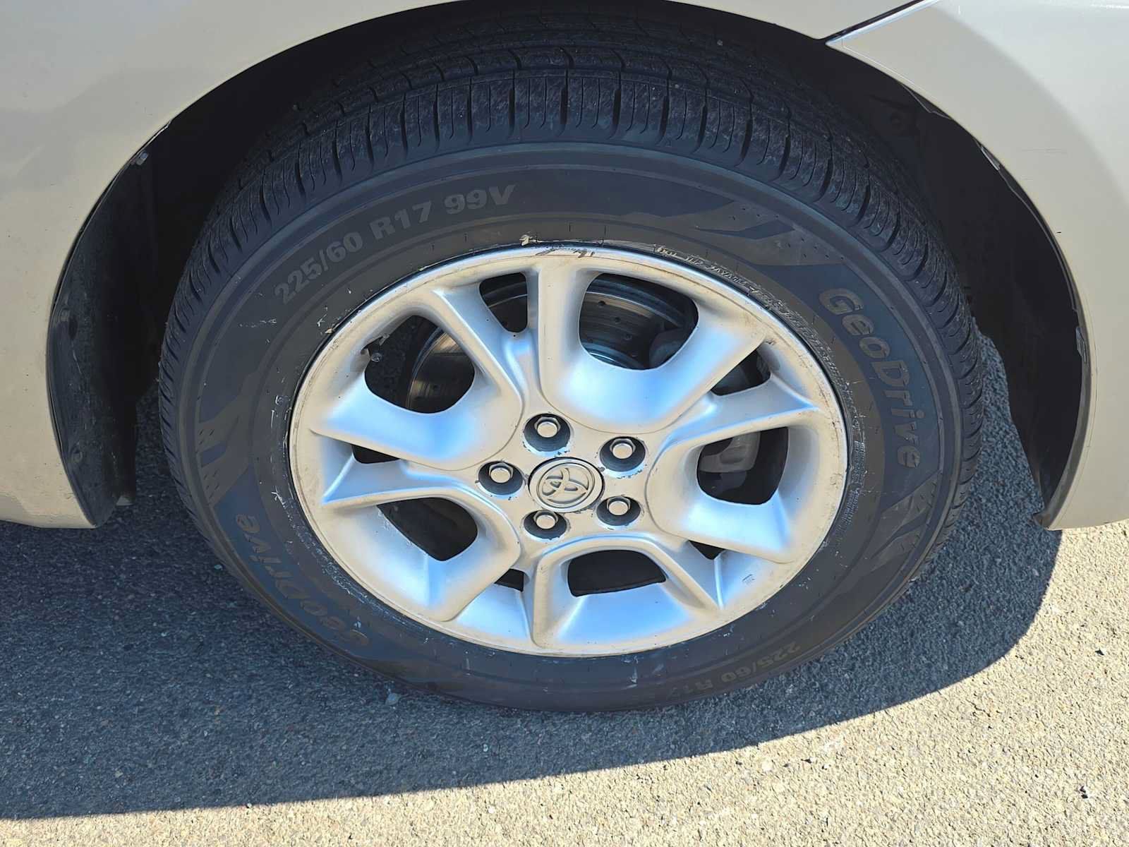 Used 2005 Toyota Sienna XLE Limited w/ XLE Limited Pkg 1 FWD image 10
