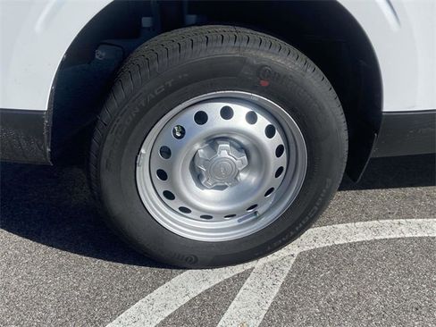 New 2025 Ford Maverick XL image 7