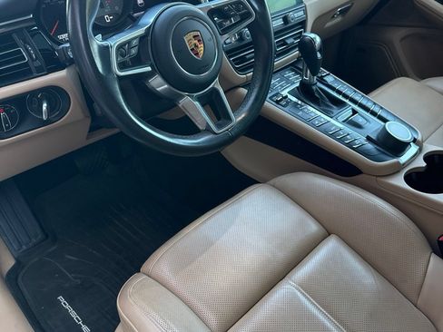 Used 2019 Porsche Macan S AWD/4WD image 16