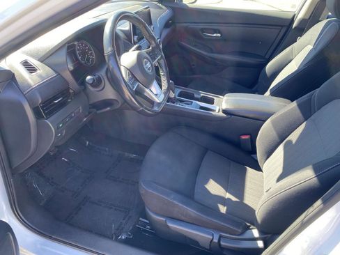 Used 2021 Nissan Sentra SV image 13