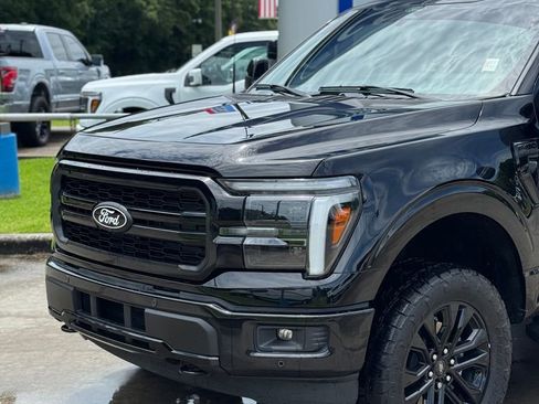 Used 2025 Ford F150 Lariat w/ Equipment Group 502A High AWD/4WD image 2