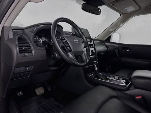 Used 2024 Nissan Armada SV image 12