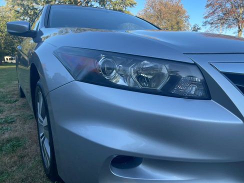 Used 2011 Honda Accord LX-S image 39