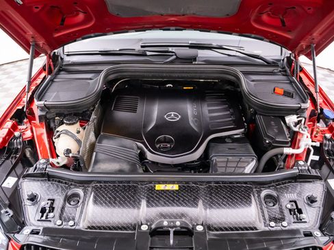 Used 2024 Mercedes-Benz GLE 450 4MATIC image 32