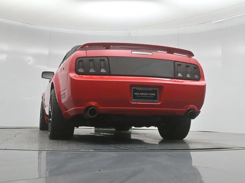 Used 2006 Ford Mustang GT Premium RWD image 39