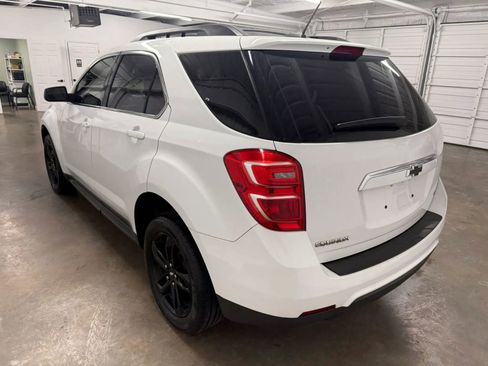 Used 2017 Chevrolet Equinox LT w/ Sport Edition image 4