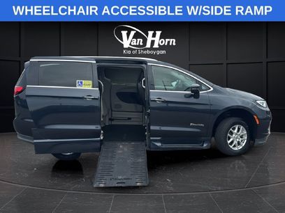 Used 2021 Chrysler Pacifica Touring-L w/ Premium & Safety Sphere Group