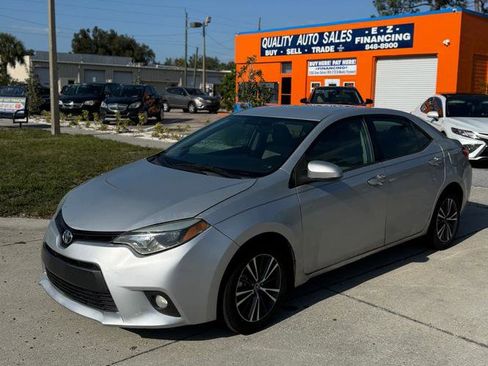 Used 2016 Toyota Corolla LE image 2