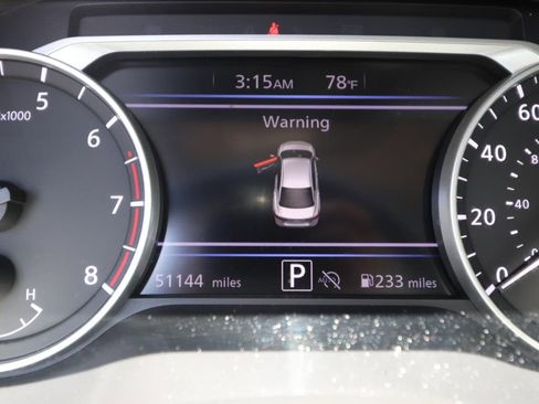 Used 2024 Nissan Sentra SV FWD image 18