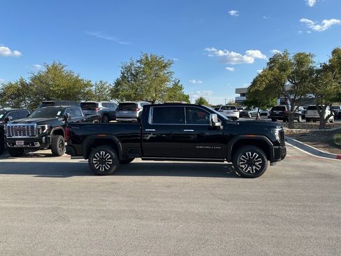 New 2026 GMC Sierra 2500 Denali Ultimate image 11