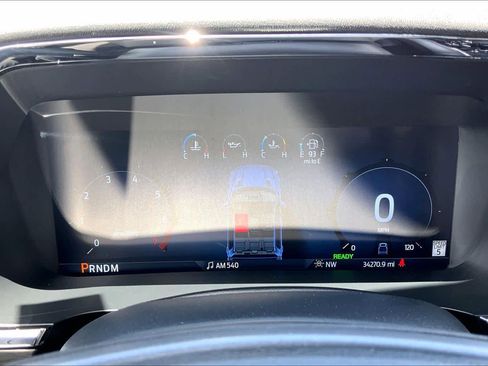 Used 2025 Ford F150 Lariat w/ Equipment Group 501A Mid image 25