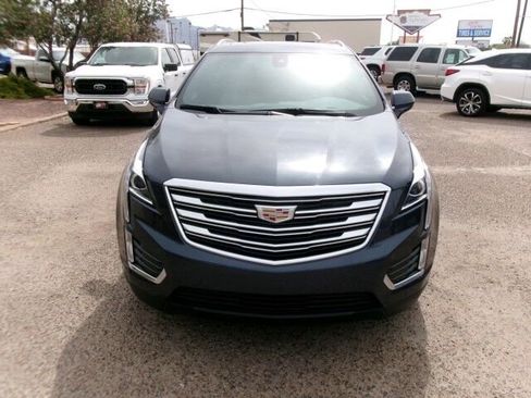 Used 2018 Cadillac XT5 Luxury w/ Driver Awareness Package FWD image 3