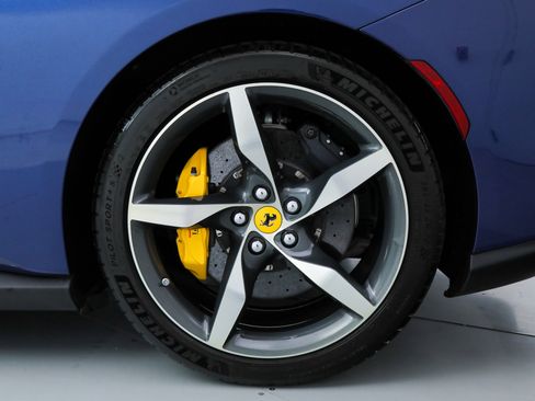 Certified 2023 Ferrari Portofino M image 42