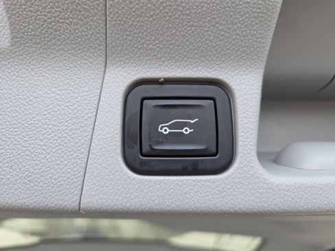 Used 2021 GMC Acadia SLT w/ Trailering Package image 23