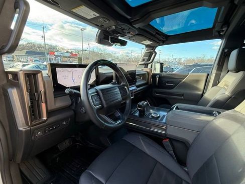 Used 2024 GMC Hummer EV 3X w/ Extreme Off-Road Package AWD/4WD image 69