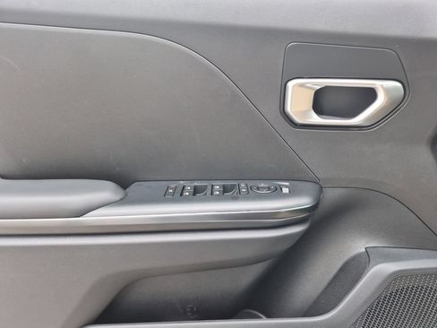 New 2026 Kia K4 FWD image 6
